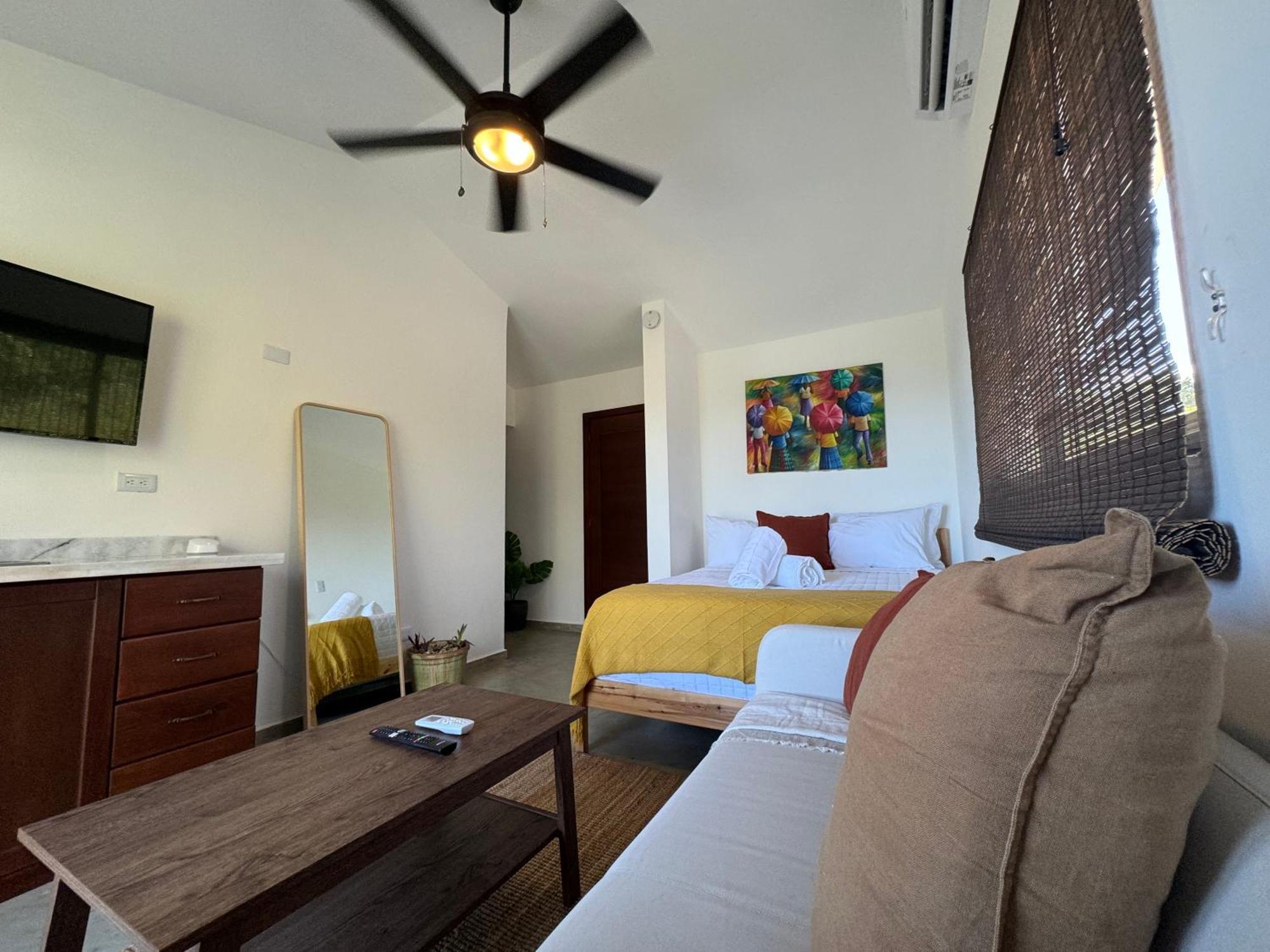 Catalina, Cabrera Oceanview Multi 2 Bd 2 Bath Condo Units With Balcony And Pool Exterior foto